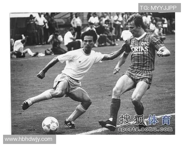 80后中国足球明星回顾与成就盘点他们如何影响了中国足球的发展与未来 80后中国足球明星回顾与成就盘点他们如何影响了中国足球的发展与未来
